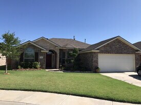 6112 102nd St in Lubbock, TX - Building Photo