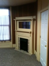 324 N Detroit St in Bellefontaine, OH - Building Photo - Interior Photo