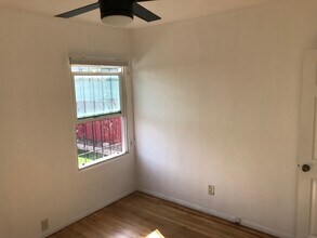 2751 Broadway in San Diego, CA - Building Photo - Building Photo