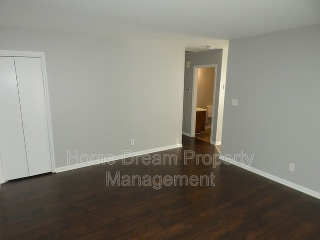 1823 Meadow Dr in Fredericksburg, VA - Building Photo - Building Photo