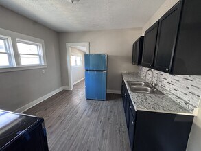 1107 Sale Ave in Louisville, KY - Building Photo - Building Photo