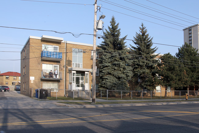 1605 Jane St in Toronto, ON - Building Photo - Primary Photo