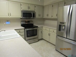 1917 Villa Dr in Artesia, NM - Building Photo - Building Photo
