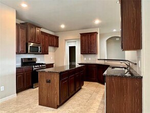 2821 Lone Ranger Tr in Little Elm, TX - Building Photo - Building Photo