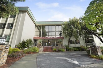 316 N El Camino Real in San Mateo, CA - Building Photo - Building Photo