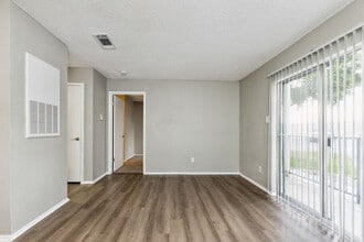 Hunters Glen - NEW UPGRADES! in Killeen, TX - Building Photo - Building Photo