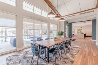 The Meridian in Decatur, GA - Building Photo - Building Photo