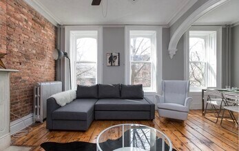 154 Mercer St in Jersey City, NJ - Building Photo - Building Photo
