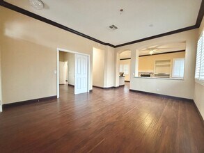 5975 Garden Vista St in Las Vegas, NV - Building Photo - Building Photo