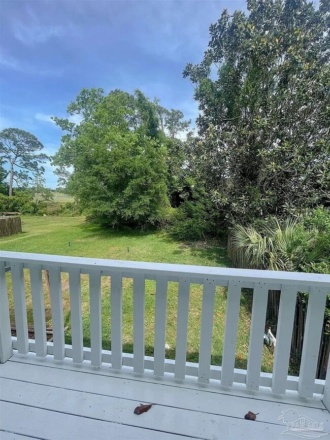 3284 Cypress Ln in Gulf Breeze, FL - Building Photo - Building Photo