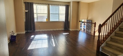 378 English Oak Ln in Prince Frederick, MD - Foto de edificio - Building Photo