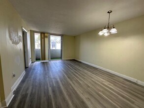 10000 NW 80th Ct, Unit 2543 in Hialeah Gardens, FL - Foto de edificio - Building Photo