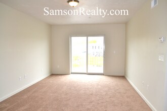 201 Forsythe Cir in Seekonk, MA - Building Photo - Building Photo