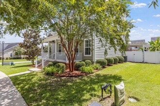 3190 Coneflower Dr in Tallahassee, FL - Building Photo - Building Photo
