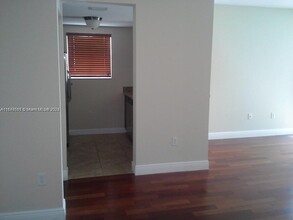 2600 SW 27th Ave, Unit 608 in Miami, FL - Building Photo - Building Photo