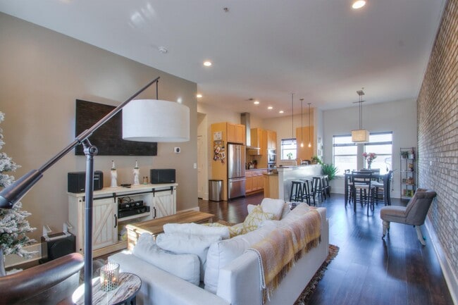 property at 3204 Long Blvd