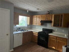 3090 Fields Dr in Stonecrest, GA - Building Photo