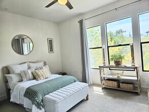 8536 Aspect Dr in San Diego, CA - Building Photo - Building Photo