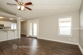 6744 W Turquoise Ave in Peoria, AZ - Foto de edificio - Building Photo