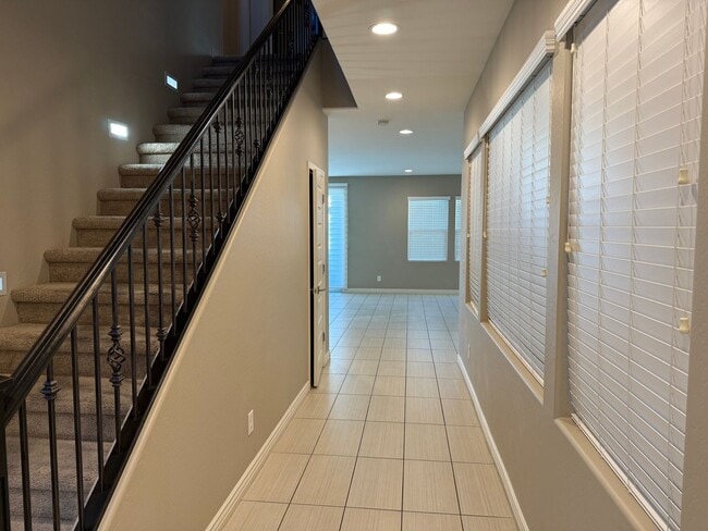 4711 E Daley Ln in Phoenix, AZ - Building Photo - Building Photo