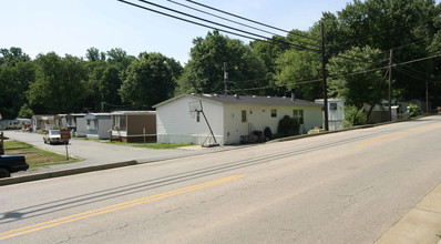 Quantico-triangle Mobile Home Park in Triangle, VA - Building Photo - Building Photo