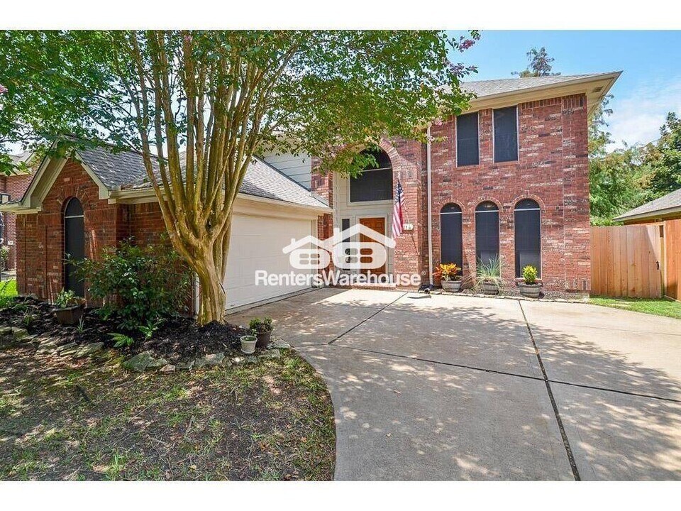 6111 Dove Fern Ct in Houston, TX - Building Photo