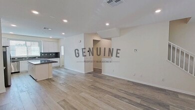 191 Steely in Irvine, CA - Building Photo - Building Photo