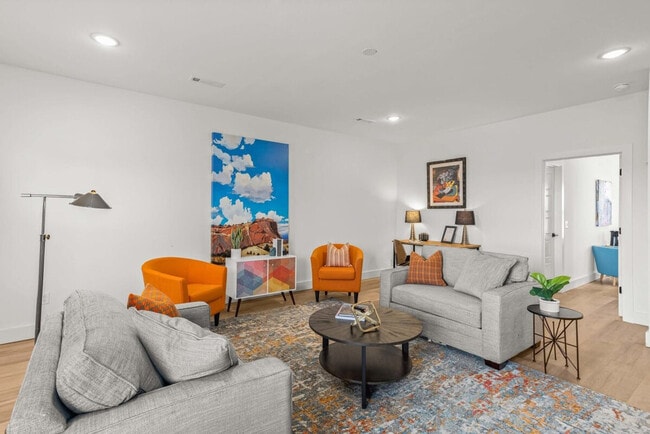 2606 SW Livingston Square in Bentonville, AR - Building Photo - Building Photo