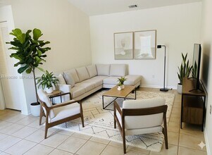 2173 NW 78th Ave in Pembroke Pines, FL - Building Photo - Building Photo