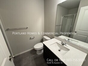 9400 N Alder St in Camas, WA - Foto de edificio - Building Photo