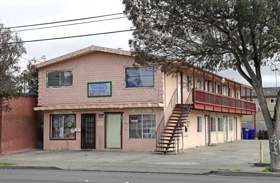 1524-1528 Rumrill Blvd in San Pablo, CA - Foto de edificio