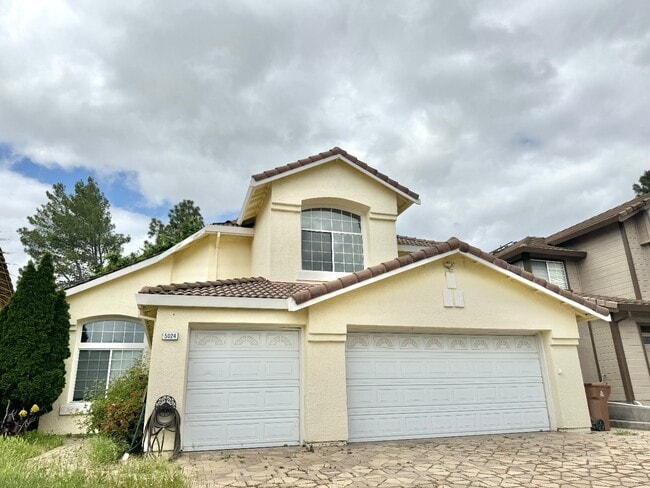 property at 5024 Rodeo Cir