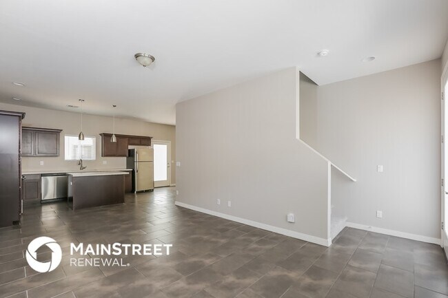 2000 N 36th St in Phoenix, AZ - Building Photo - Building Photo