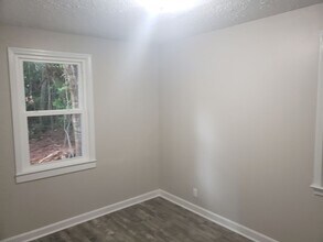 4 Country Squire Ct in Sumter, SC - Building Photo - Building Photo
