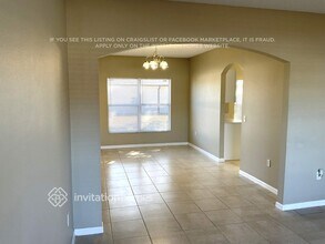 628 Bluebill Ln in Poinciana, FL - Foto de edificio - Building Photo