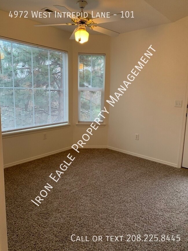 property at 4972 W Intrepid Ln