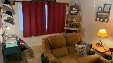 AUGUST PRE-LEASE!!  Adorable 2 Bedroom 1.5 in College Station, TX - Building Photo - Building Photo