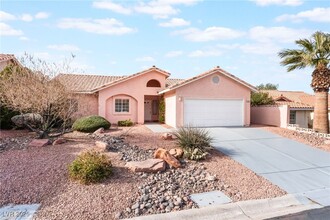 1949 Racine Dr in Las Vegas, NV - Building Photo - Building Photo