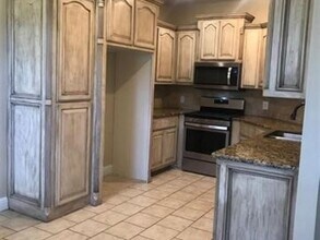 23 NE Summerwood Dr in Elgin, OK - Building Photo - Building Photo