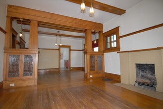 306 E Cache La Poudre St in Colorado Springs, CO - Building Photo - Building Photo