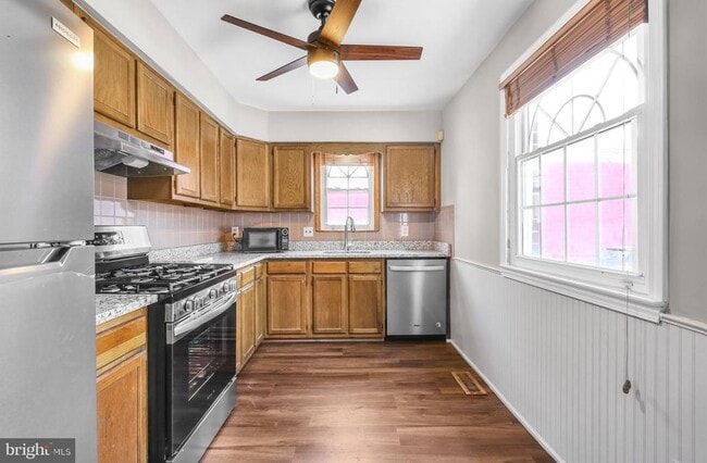 property at 3470 Livingston St