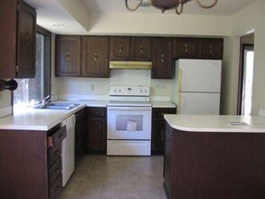 5232 Bartlett Ave in Klamath Falls, OR - Foto de edificio - Building Photo