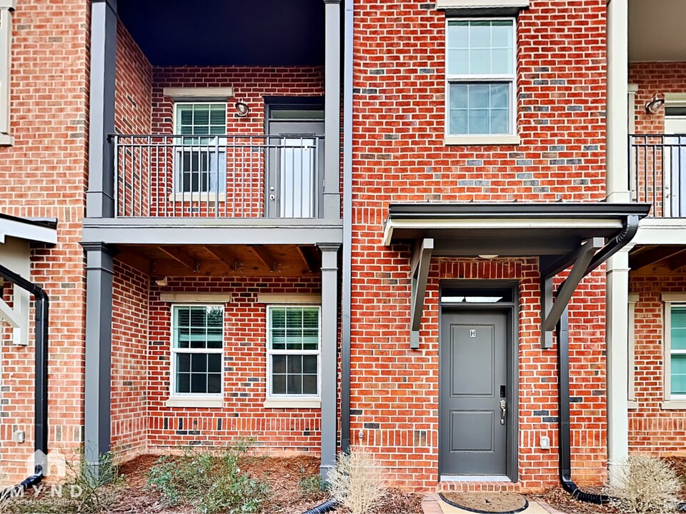 1777 Temple Ave in College Park, GA - Building Photo