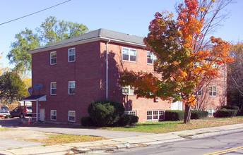 882 Sea St in Quincy, MA - Foto de edificio - Building Photo