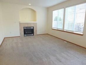 2623 141st St SW in Lynnwood, WA - Foto de edificio - Building Photo