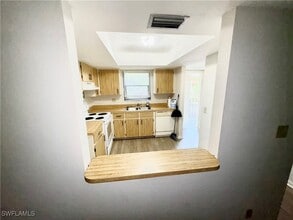 28100 Pine Haven Way in Bonita Springs, FL - Building Photo - Building Photo