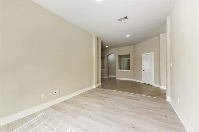13010 Gentle Water Dr in Houston, TX - Building Photo - Building Photo