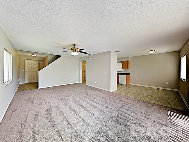 13130 Fennway Ridge Dr in Riverview, FL - Building Photo - Building Photo