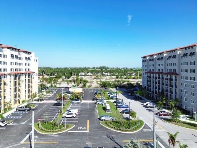 11239 NW 4th Terrace