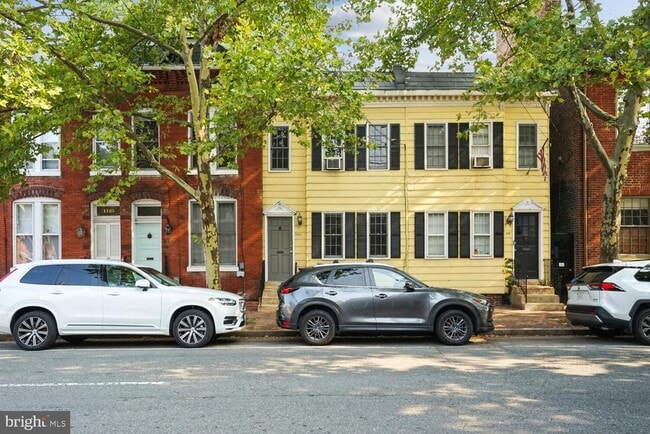 property at 1121 Prince St